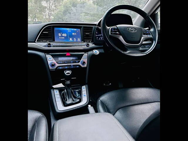 Used Hyundai Elantra SX (O) 2.0 AT in Delhi