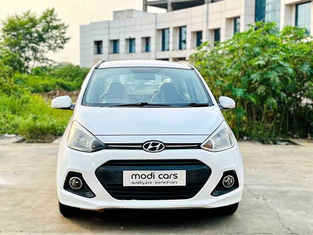 Used 2014 Hyundai Grand i10 in Mumbai