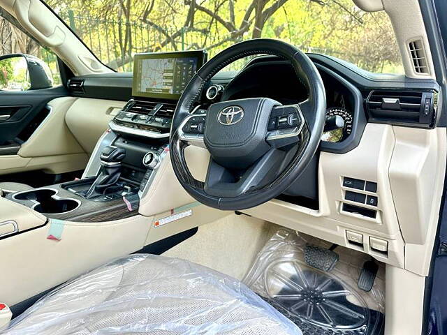 Used Toyota Land Cruiser ZX Diesel in Delhi