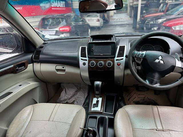 Used Mitsubishi Pajero Sport 2.5 AT in Pune