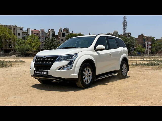 Used Mahindra XUV500 W7 AT [2018-2020] in Delhi