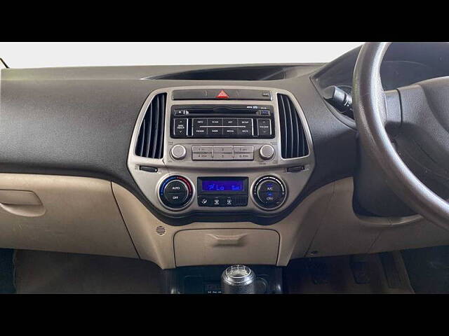 Used Hyundai i20 [2012-2014] Magna (O) 1.2 in Ahmedabad