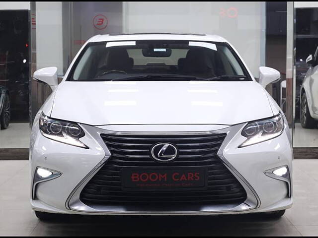 Used 2017 Lexus ES in Chennai