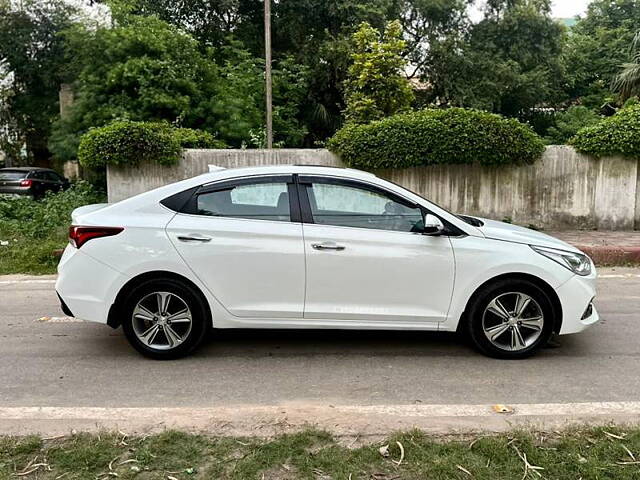 Used Hyundai Verna [2017-2020] SX (O) 1.6 VTVT AT in Delhi