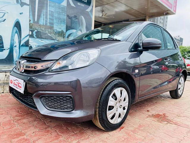 Used Honda Brio S (O)MT in Ahmedabad