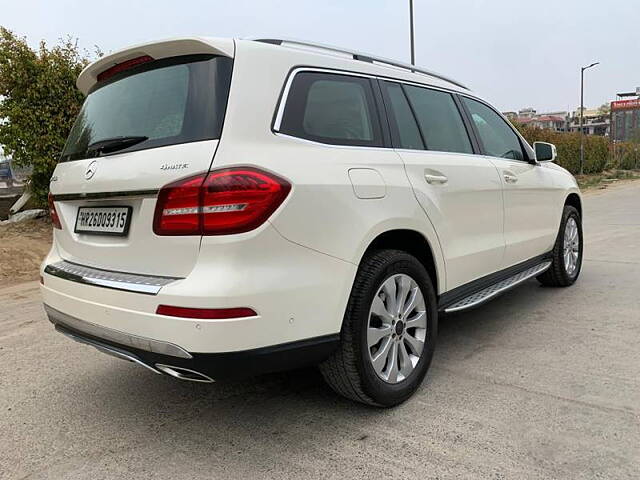 Used Mercedes-Benz GLS [2016-2020] 400 4MATIC in Delhi