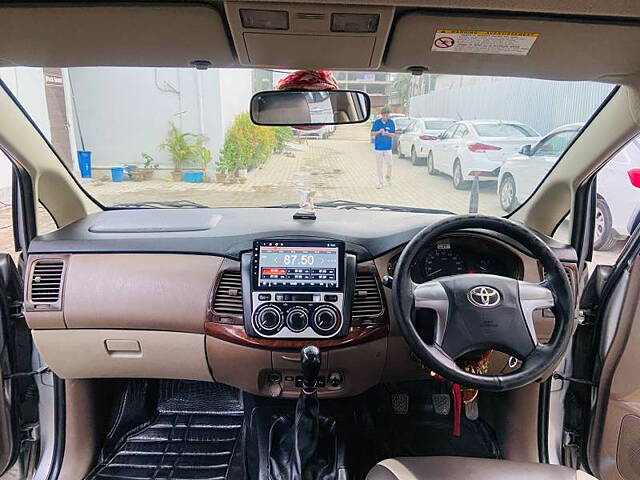 Used Toyota Innova [2015-2016] 2.5 G BS IV 8 STR in Guwahati