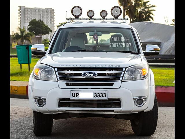 Used 2013 Ford Endeavour in Lucknow