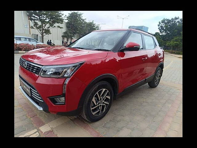 Used Mahindra XUV300 [2019-2024] W8 (O) 1.5 Diesel AMT in Bangalore