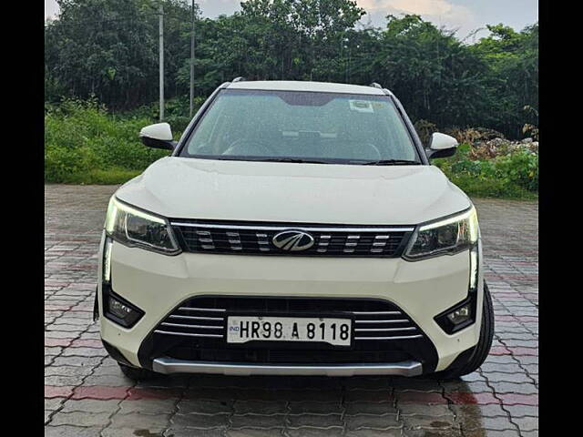 Used Mahindra XUV300 [2019-2024] W8 (O) 1.5 Diesel AMT in Delhi