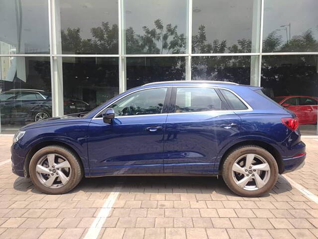 Used Audi Q3 40 TFSI Technology in Ahmedabad