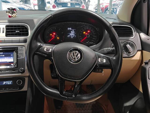 Used Volkswagen Polo [2016-2019] Highline1.2L (P) in Mumbai