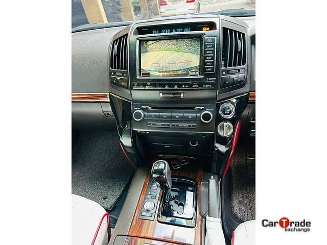 Used Toyota Land Cruiser [2009-2011] LC200 VX Premium 2 in Pune