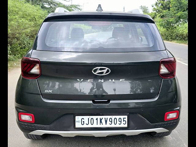 Used Hyundai Venue [2019-2022] SX 1.4 CRDi in Ahmedabad