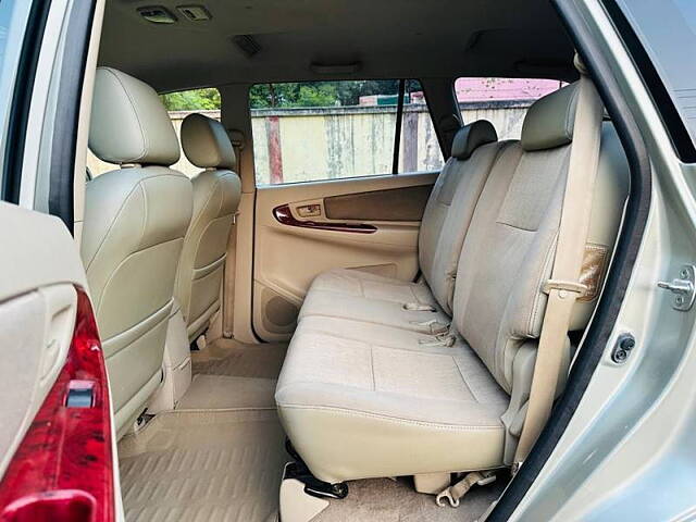 Used Toyota Innova [2012-2013] 2.5 G 7 STR BS-IV in Vadodara