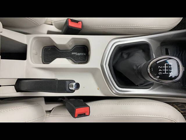 Used Mahindra XUV300 [2019-2024] W8 (O) 1.2 Petrol in Hyderabad