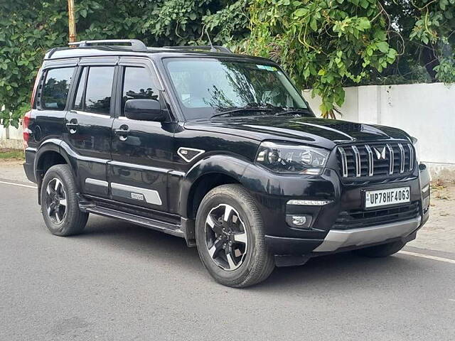 Used Mahindra Scorpio S11 MT 7S in Kanpur