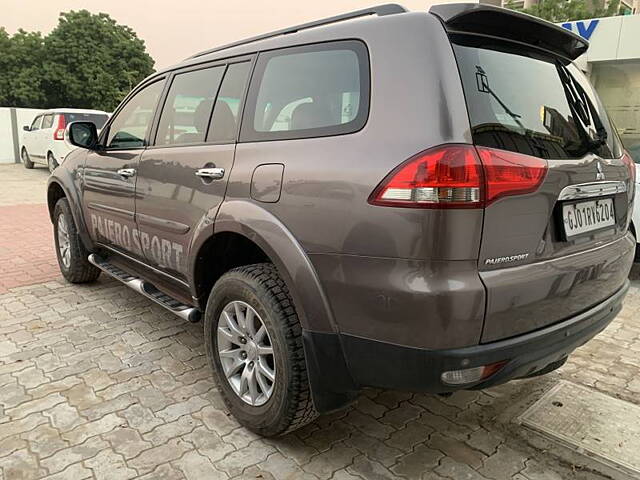 Used Mitsubishi Pajero Sport 2.5 AT in Ahmedabad