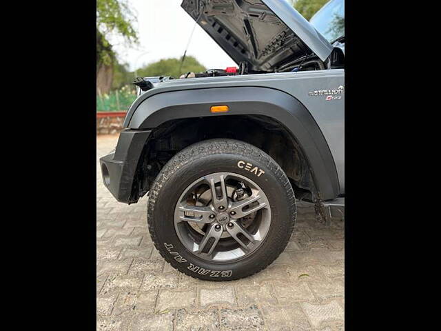 Used Mahindra Thar LX Hard Top Petrol AT 4WD in Delhi