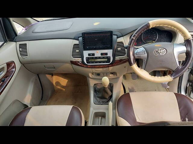 Used Toyota Innova [2013-2014] 2.5 VX 8 STR BS-III in Hyderabad