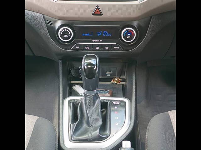 Used Hyundai Creta [2018-2019] SX 1.6 CRDi Dual Tone in Ahmedabad