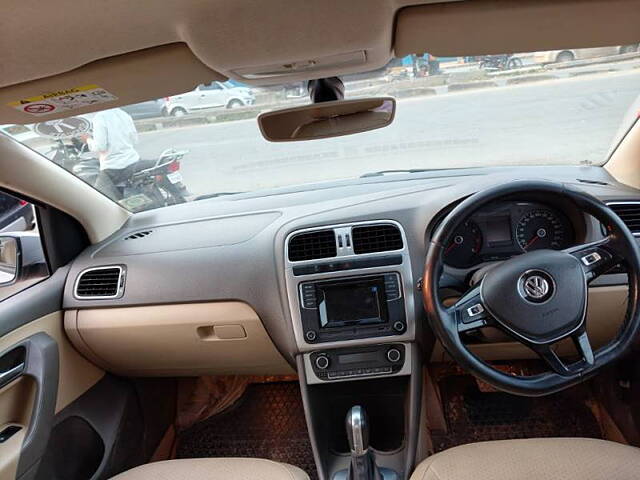 Used Volkswagen Vento [2015-2019] Highline Petrol AT [2015-2016] in Pune