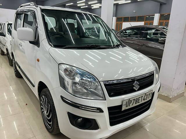 Used Maruti Suzuki Wagon R 1.0 [2014-2019] VXI AMT in Kanpur