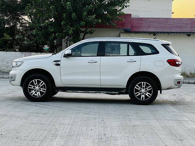 Used Ford Endeavour [2016-2019] Titanium 3.2 4x4 AT in Lucknow