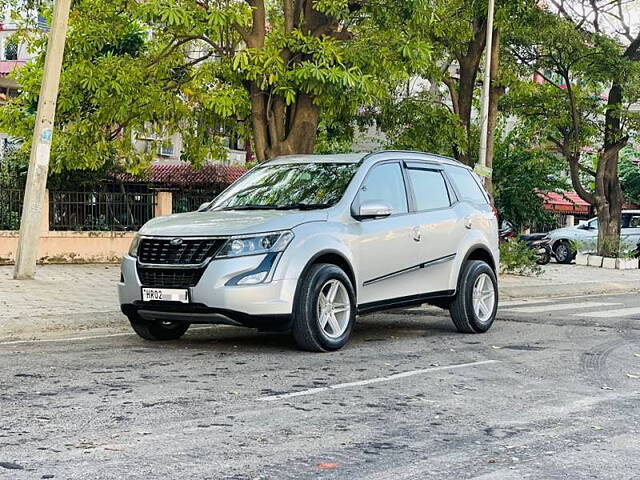 Used Mahindra XUV500 W7 AT [2018-2020] in Mohali