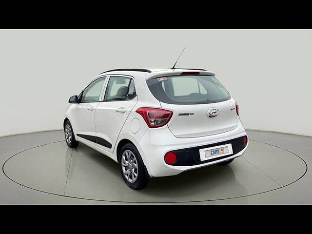 Used Hyundai Grand i10 Sportz 1.2 Kappa VTVT in Surat