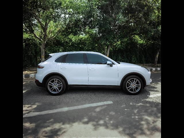 Used Porsche Cayenne Base [2020-2023] in Delhi