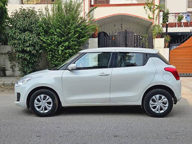 Used Maruti Suzuki Swift [2018-2021] VXi AMT in Delhi