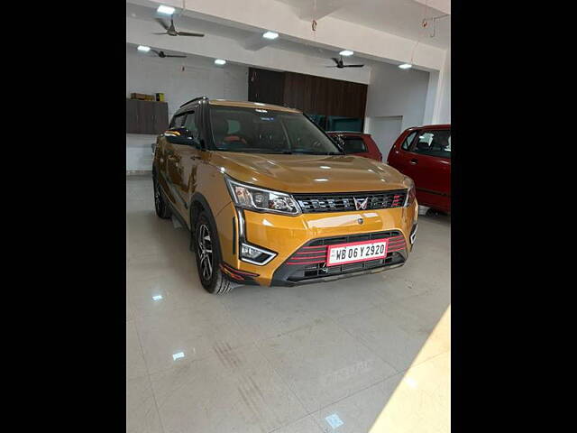 Used Mahindra XUV300 [2019-2024] W8 (O) 1.2 Petrol in Kolkata