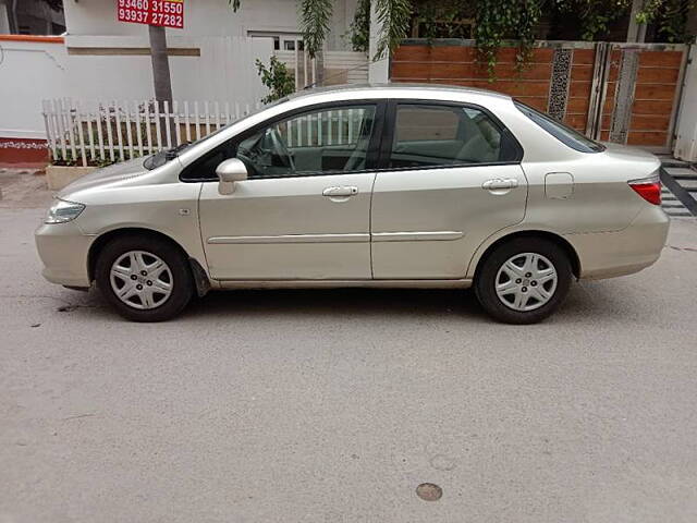 Used Honda City ZX GXi in Hyderabad