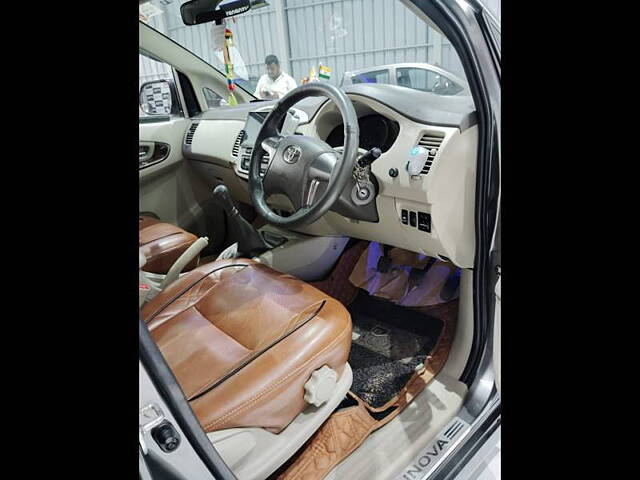 Used Toyota Innova [2013-2014] 2.5 VX 7 STR BS-III in Bangalore