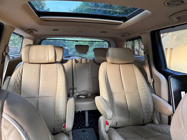 Used Kia Carnival [2020-2023] Limousine Plus 7 STR in Hyderabad