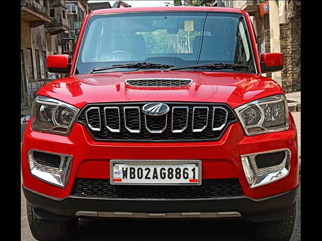 Used 2015 Mahindra Scorpio in Kolkata