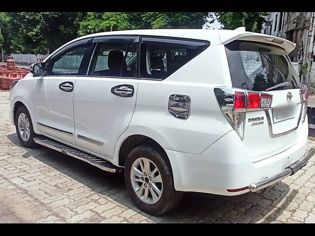 Used Toyota Innova Crysta [2016-2020] 2.4 G 7 STR [2016-2017] in Kanpur