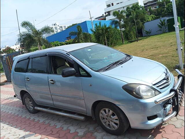 Used 2011 Toyota Innova in Hyderabad