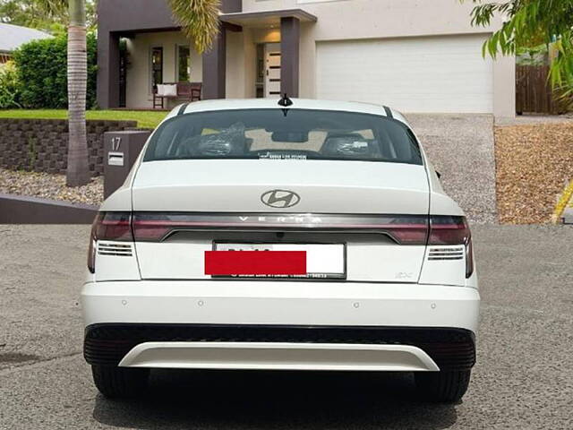 Used Hyundai Verna SX 1.5 Petrol IVT in Delhi