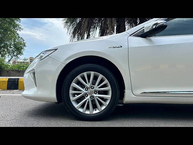 Used Toyota Camry Hybrid in Noida