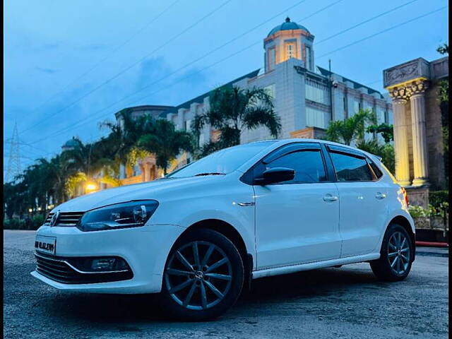 Used Volkswagen Polo [2016-2019] Highline Plus 1.0 (P) 16 Alloy in Mumbai