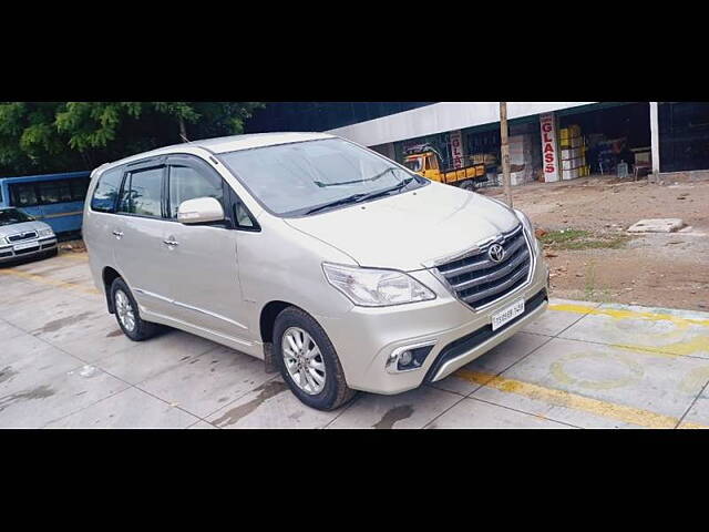 Used Toyota Innova [2013-2014] 2.5 VX 8 STR BS-III in Hyderabad