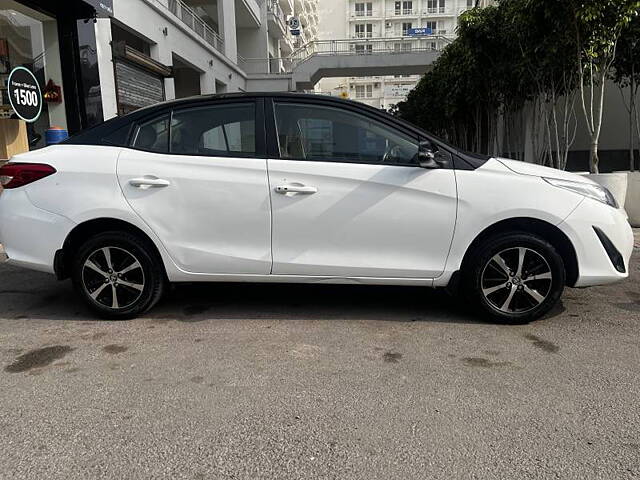 Used Toyota Yaris V CVT in Lucknow