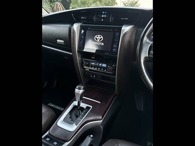 Used Toyota Fortuner [2016-2021] 2.8 4x2 AT [2016-2020] in Delhi