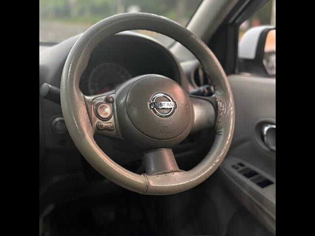 Used Nissan Sunny XV CVT in Navi Mumbai