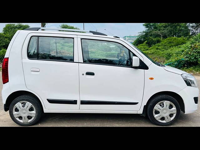 Used Maruti Suzuki Wagon R 1.0 [2014-2019] VXI AMT in Vadodara