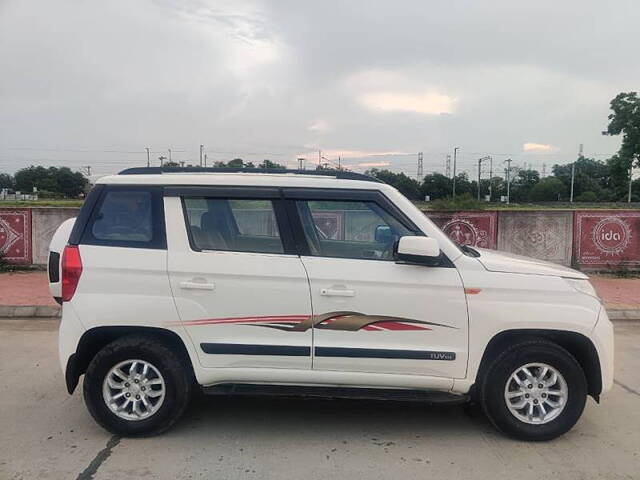 Used Mahindra TUV300 [2015-2019] T8 in Indore