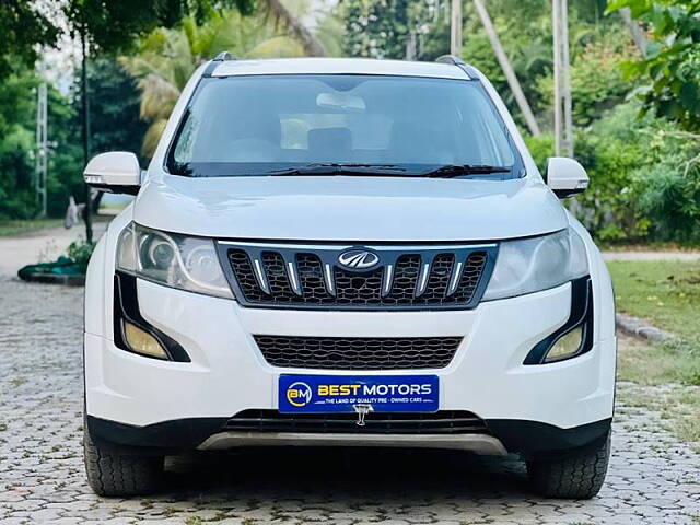 Used 2017 Mahindra XUV500 in Ahmedabad