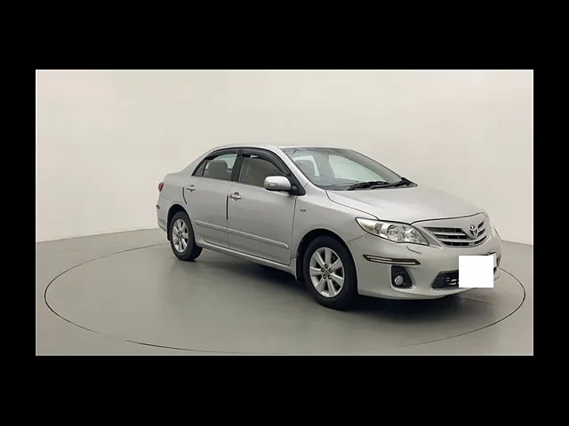 Used 2013 Toyota Corolla Altis in Mumbai